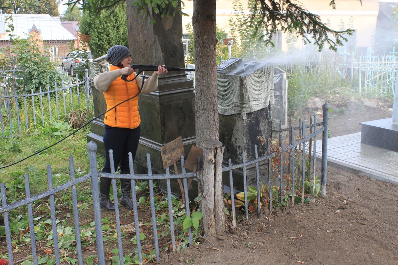 Всехсвятское кладбище в Туле